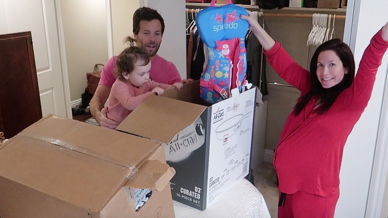 We're FINALLY MOVING Out Of My Moms House