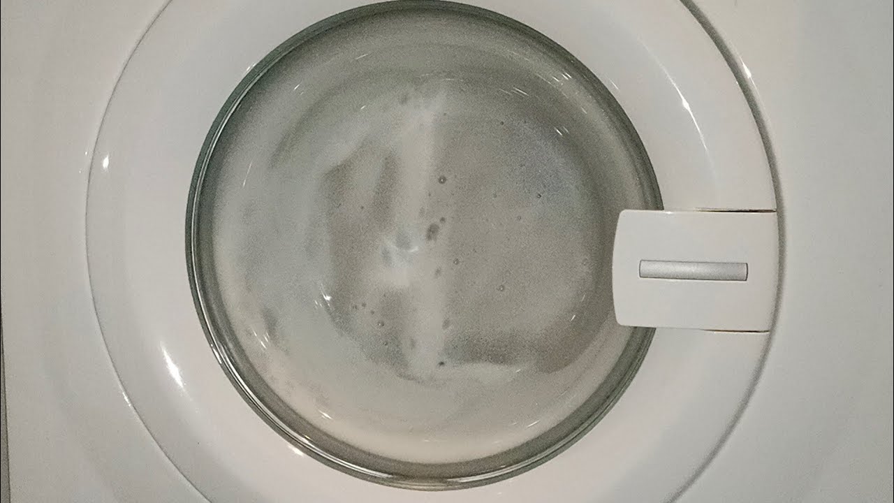 Washing full load of bath maths in synthetic 40°C program. Arçelik 5083 Washing Machine. Full Cycle