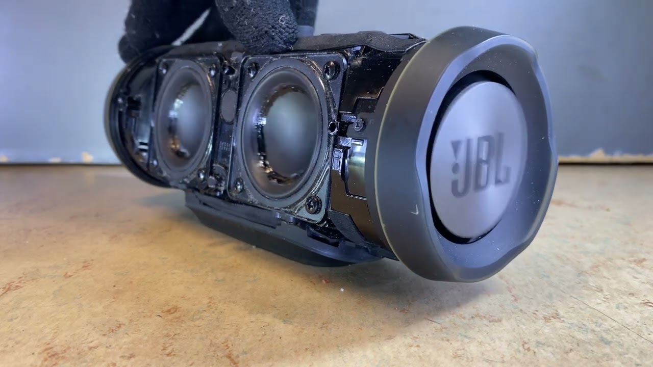 JBL Charge 3 TL - Bass Test LFM
