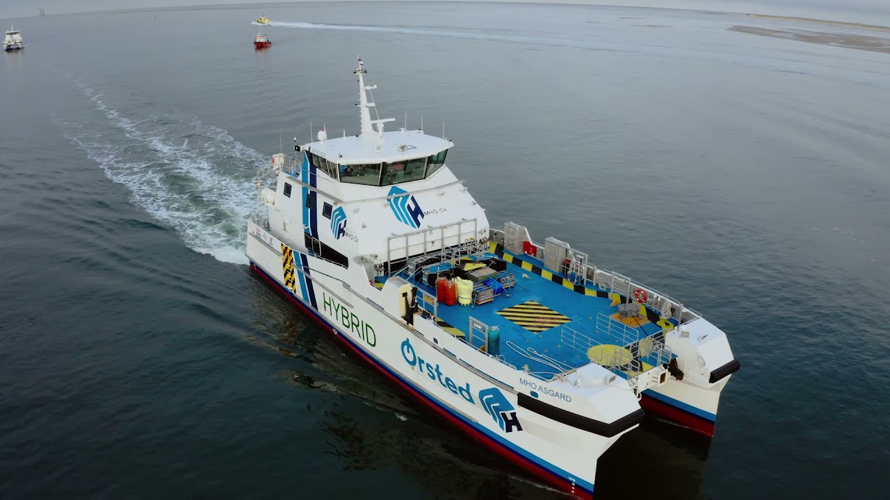 Powering Hybrid Crew Transfer Vessels - Danfoss Editron & Volvo Penta