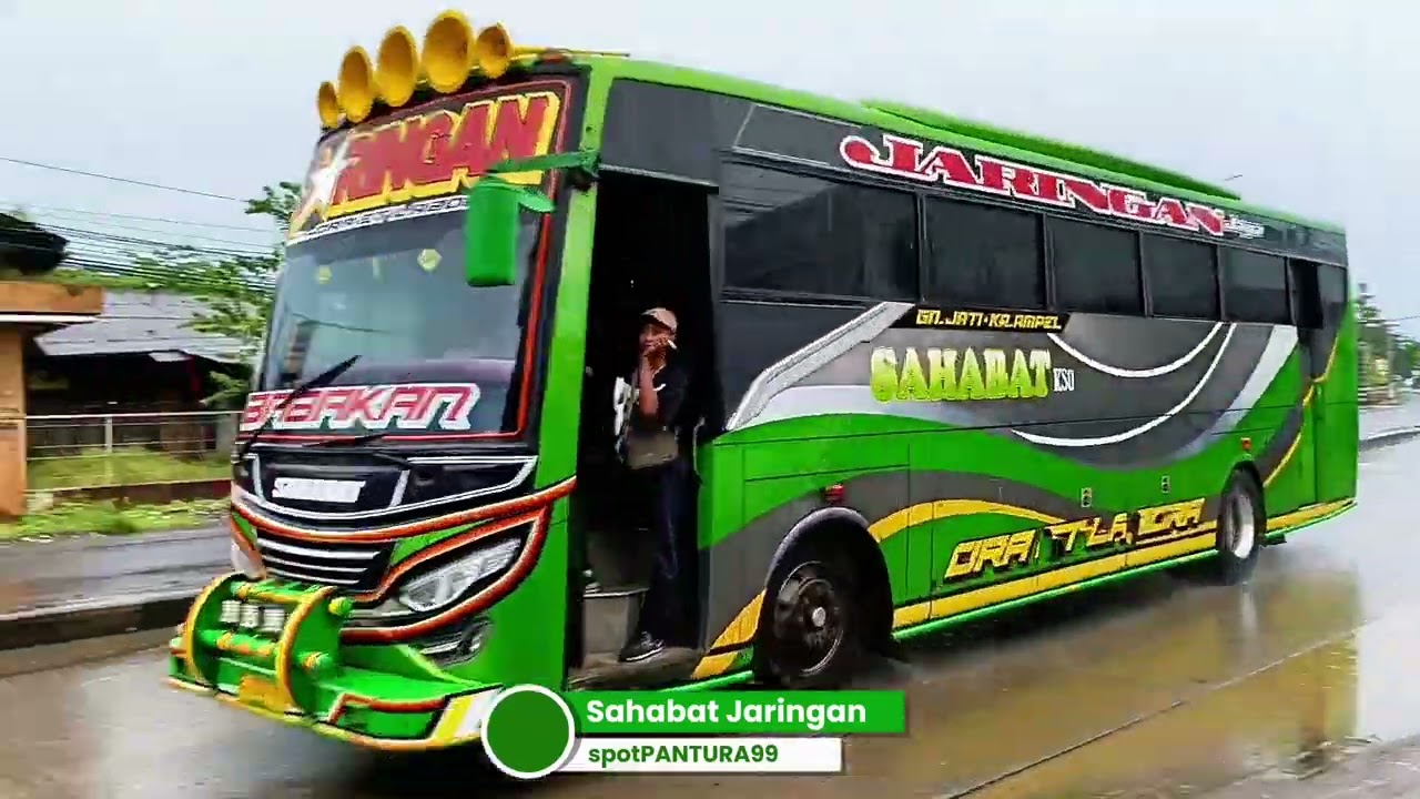 Nostalgia Bus Bumel ‼️Mendominasi Jalur Pantura lama dengan ciri khas terompet kapal #bus