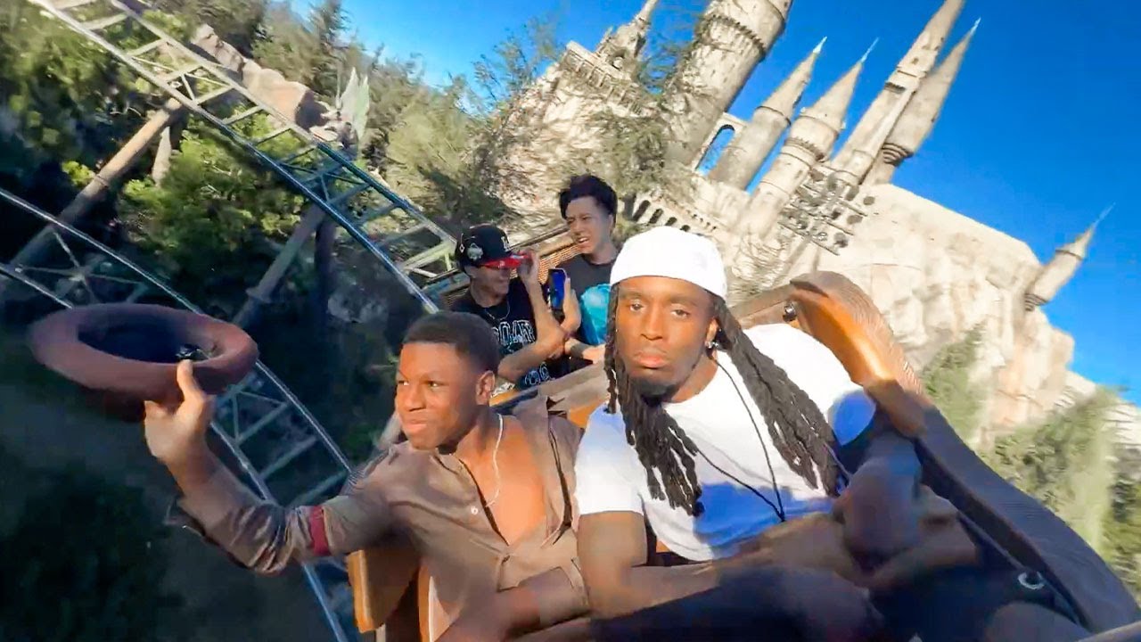 We Went To Universal Studios!