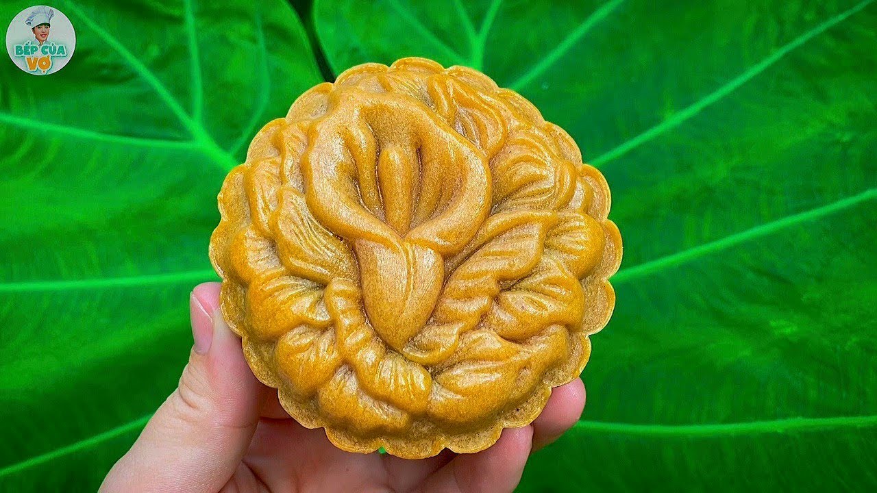 BÁNH TRUNG THU HẠT SEN LÁ DỨA không cần nước đường bánh nướng | Bếp Của Vợ