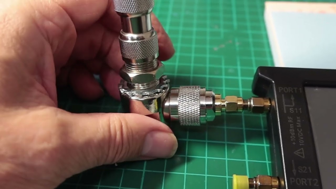 #A171 Adapta cualquier tipo de antena monobanda