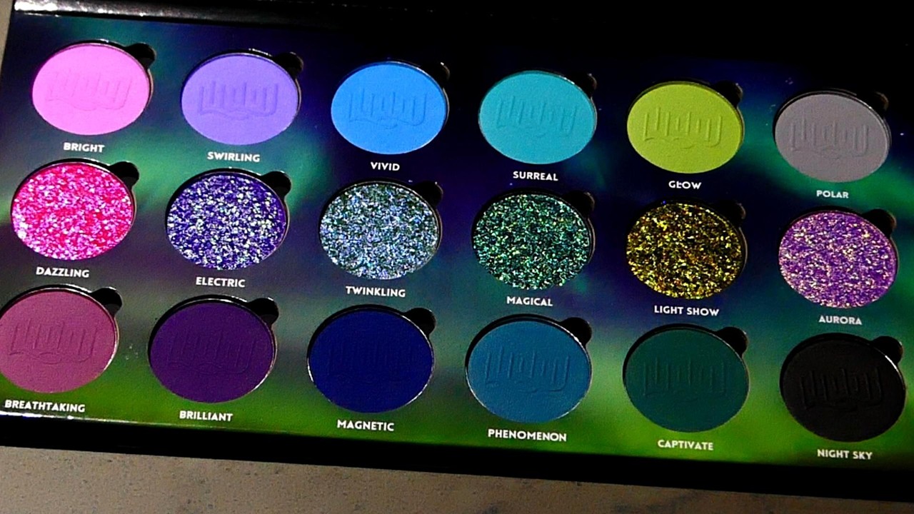 SIMPLY POSH AURORA LIGHTS PALETTE SWATCHES