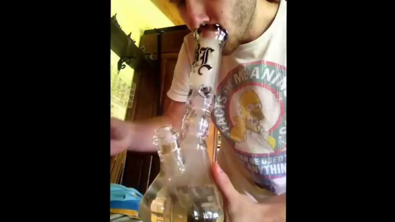 RIP My Black Leaf ice bong 9mm