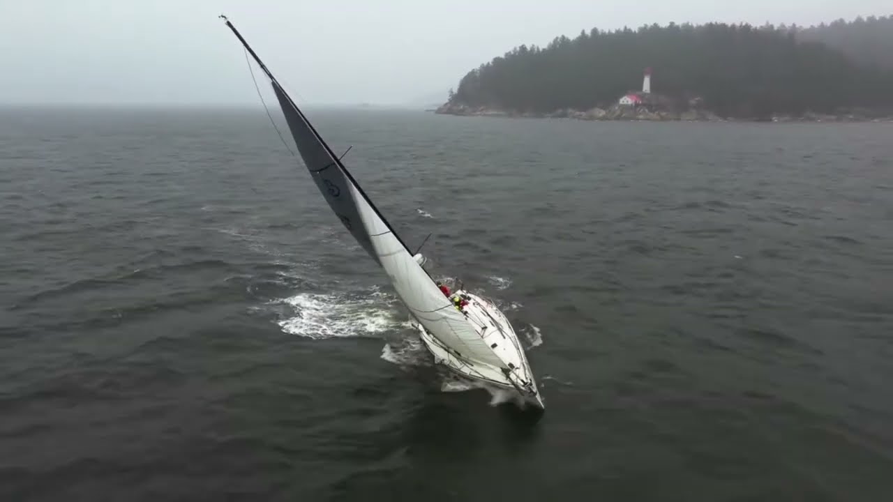 Reve II coming in hot to finish of Southern Straits race, Apr 8 2023