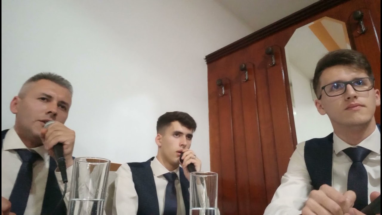 Vijnë Vaporat e kënduar nga Nuran & Xhelil dhe Bekim Havziu