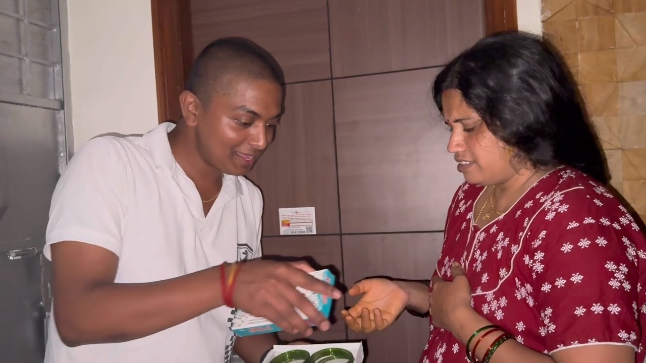 Finally all took my Hyderabad gifts 🎁 | #thej2k2 #vlogs 
