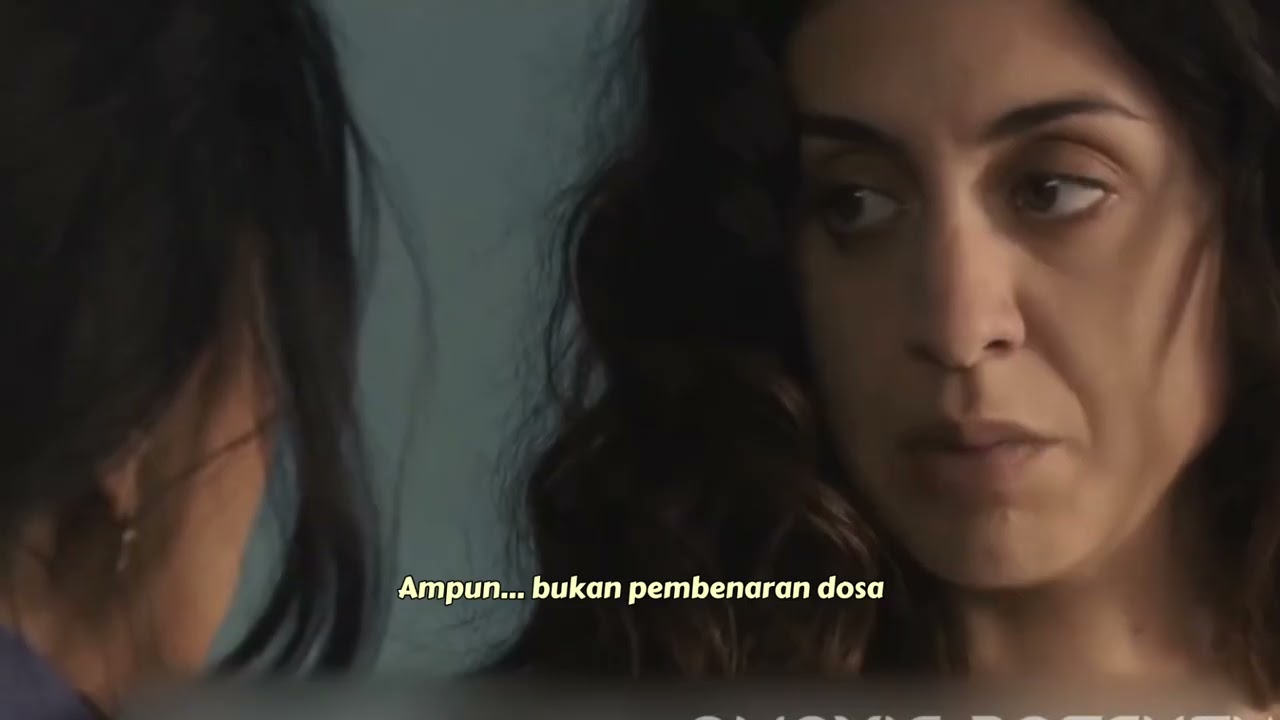 Di Bawah Hujan Batu