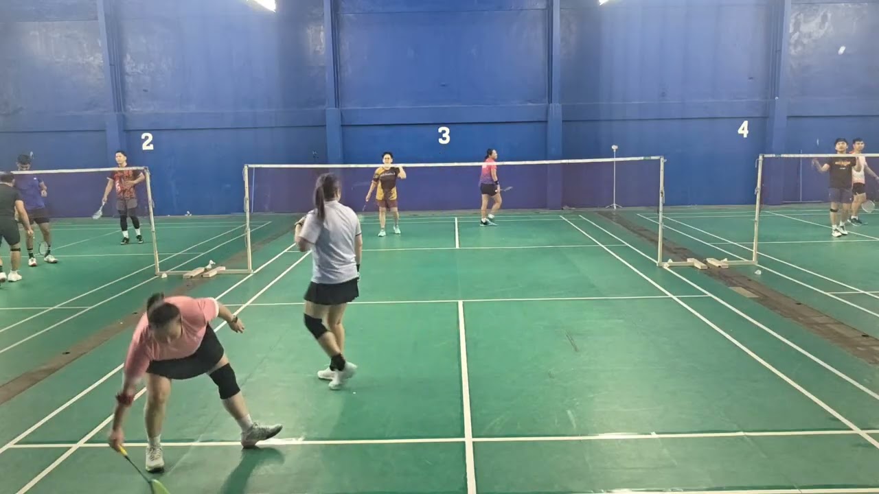 Ria & Sheila avs Aee & Brij (Racket Squad)