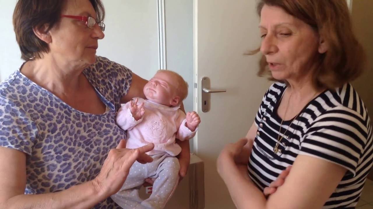 Poupée reborn: Christiane Brimicombe et Andrée-Paule vignes
