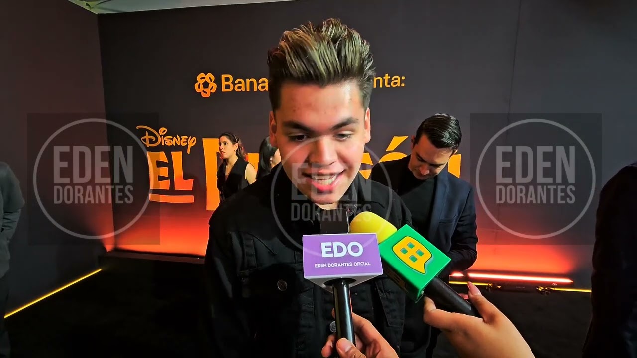 SANTIAGO Conoce al hijo de la actriz  LUZ ELENA GONZÁLEZ . SANTI tiene una discapacidad cognitiva