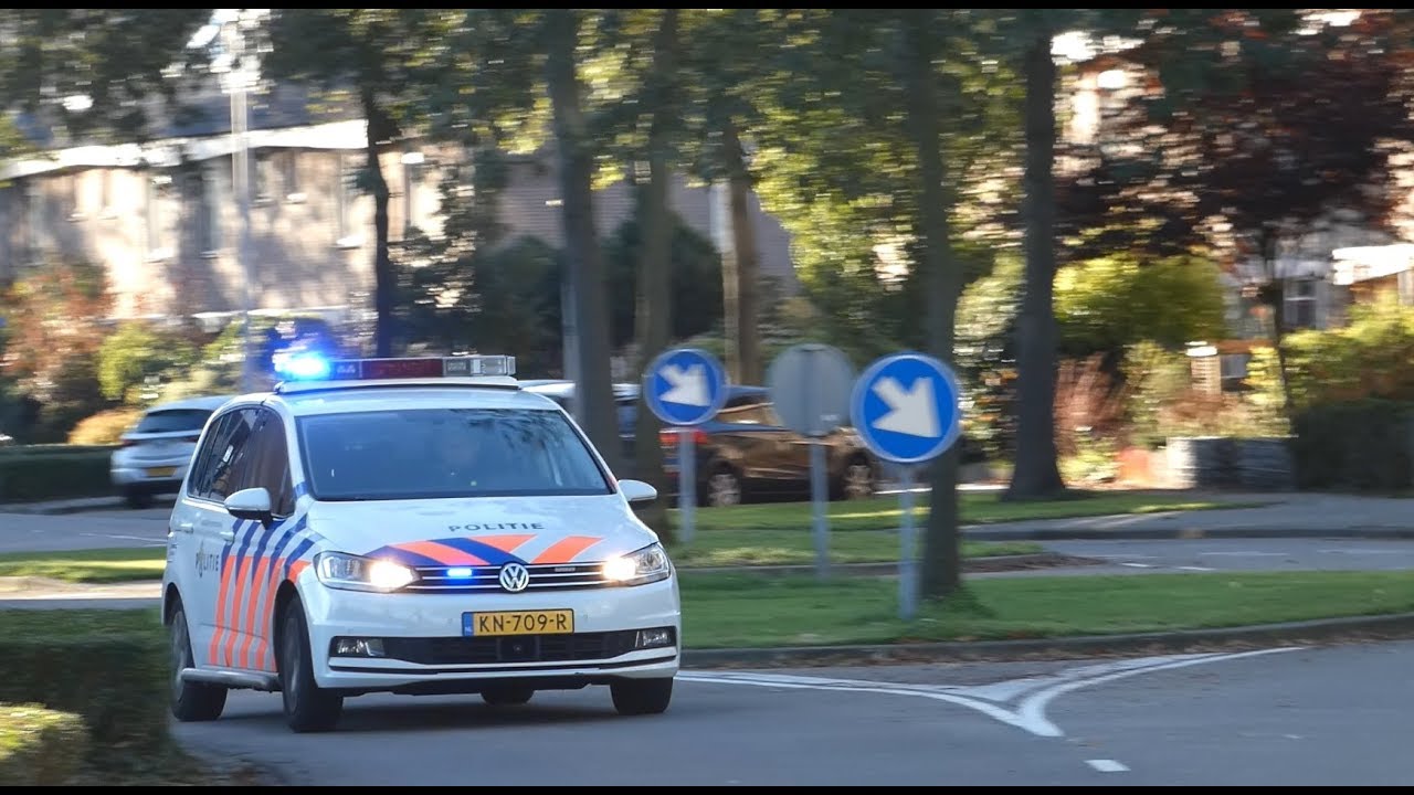 Brandweer, Ambulance en Politie met Spoed naar Gebouwbrand Woning CAMÉE ZOETERMEER