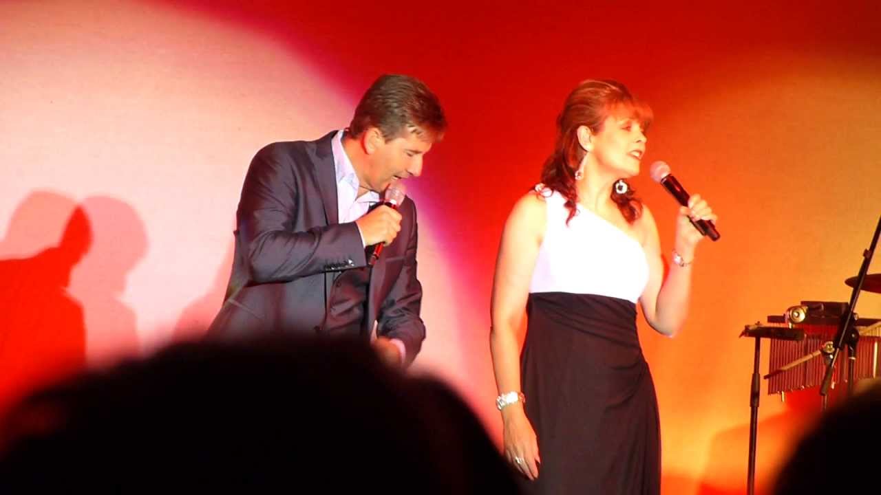 Daniel O'Donnell, Mary Duff - Say You Love Me (Live)