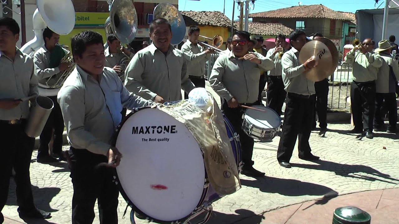 FIESTA PATRONAL SAN JUAN BAUTISTA JULCÁN 2015- BANDA LIBRES DE JULCÁN HD PARTE 3