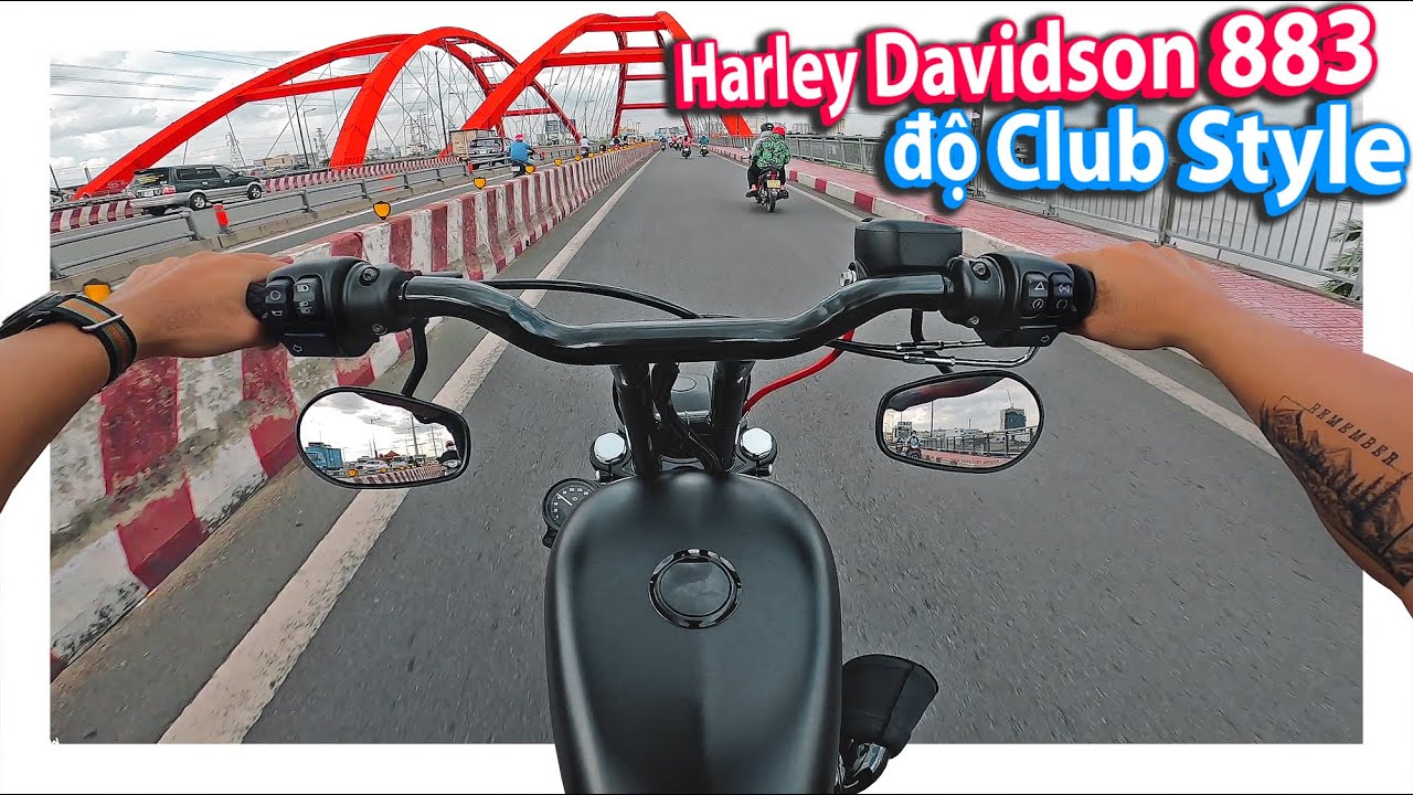 Lâu rồi mới nghe lại âm thanh uy lực của Harley Davidson 883