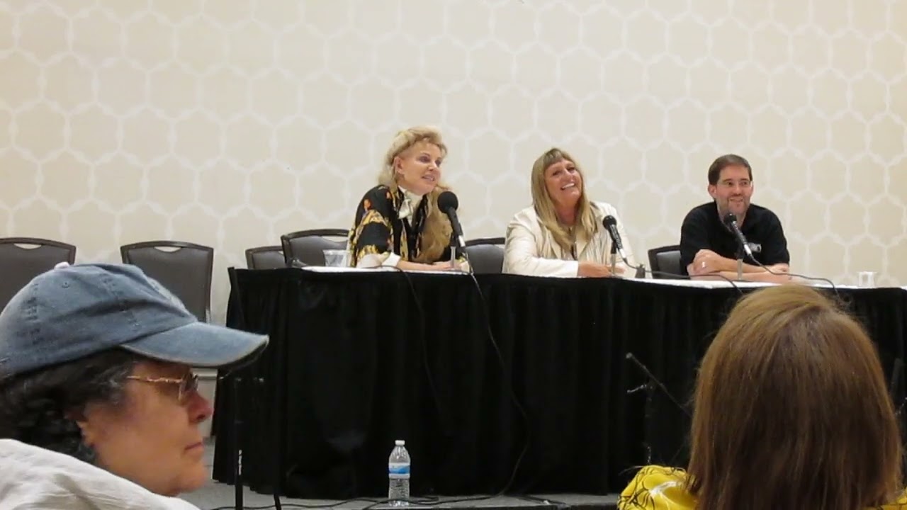 MANC 2023 Mid Atlantic Nostalgia Convention P2 - James Bond Octopussy Kristina Wayborn Mary Stavin