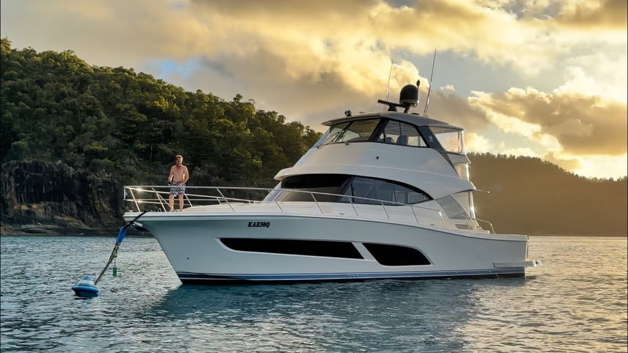 Brisbane to Port Douglas on Riviera 50 SMY - July 2023