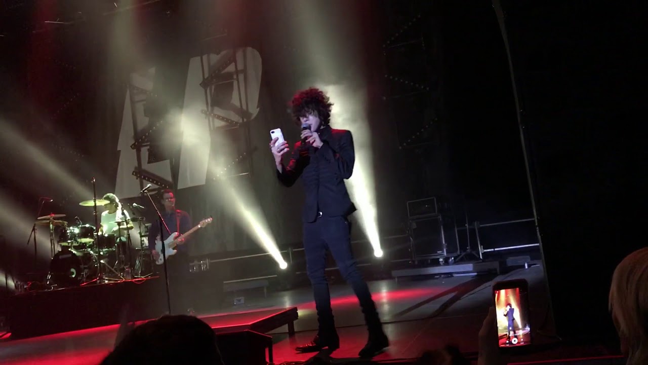 LP - Suspicion ( Live )