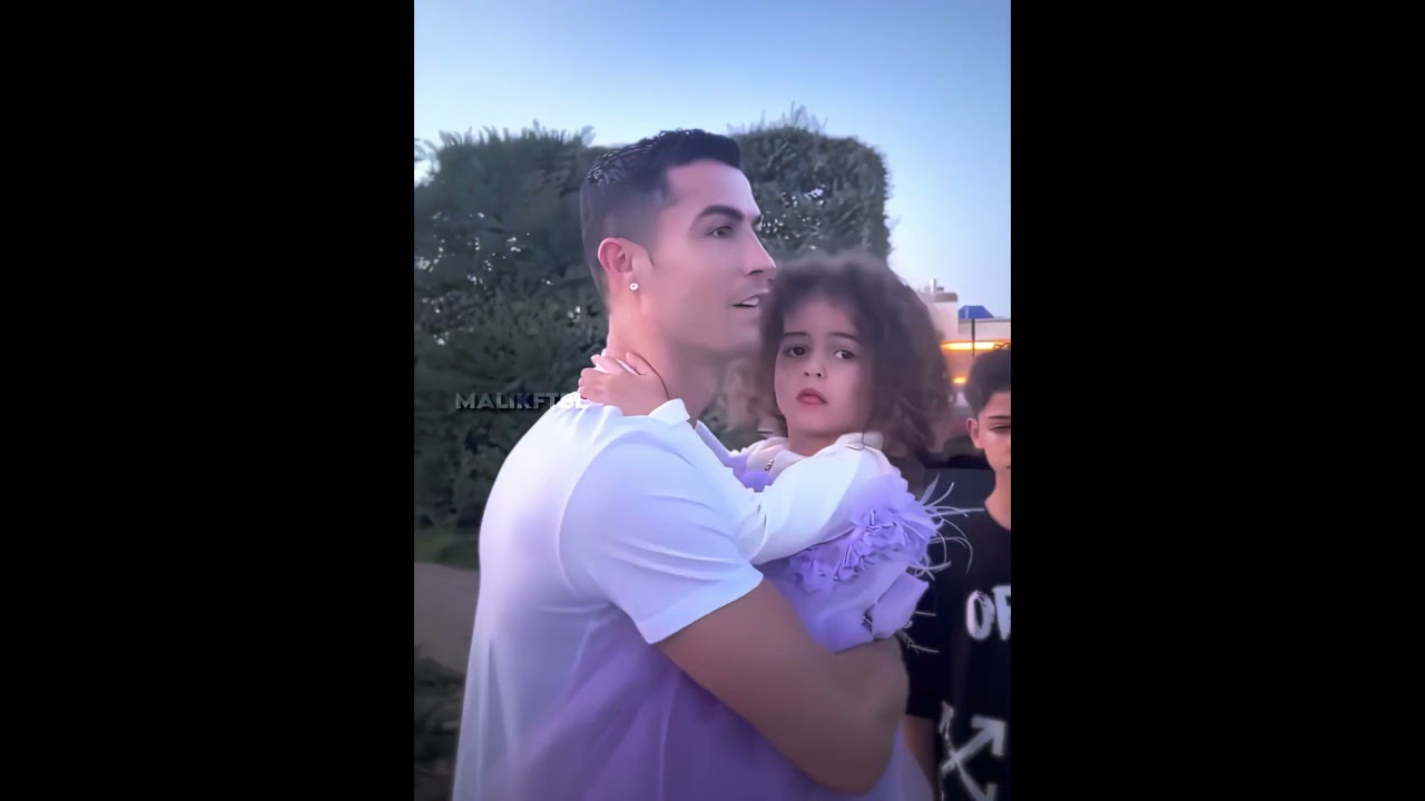 Ronaldo's Effect On Georgina's Net Worth...🥶🤑