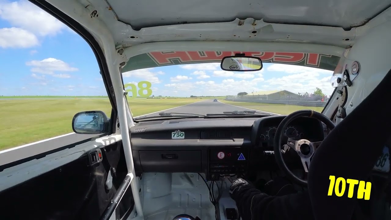 Classic Stock Hatch Race 2 Snetterton 750mc Suzuki Swift GTI