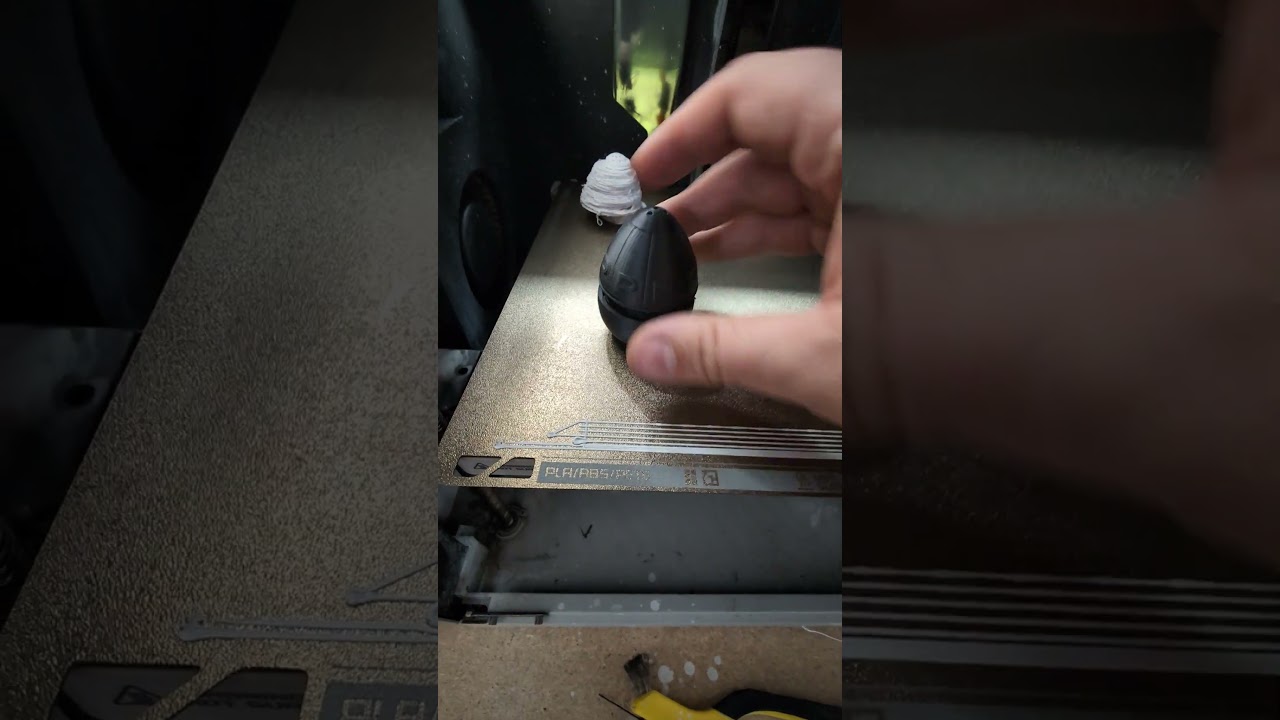 I like when 3D printing failures still kind of look like what they're supposed to be