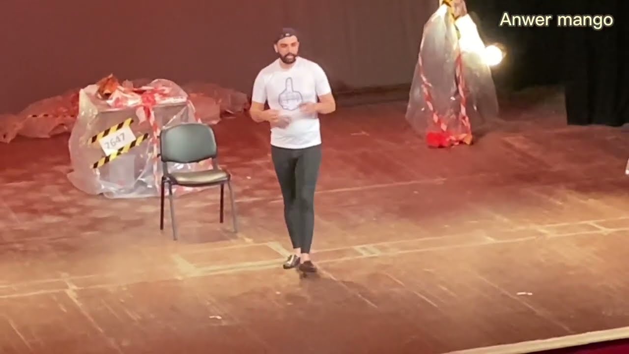Spectacle Evasion de Aziz Jebali (هربة) théâtre municipal de Tunis