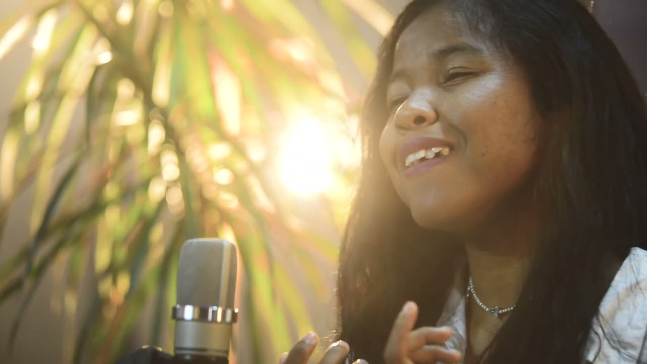 MIANATRA -VALISOA KEZIA | HAYRA SESSIONS