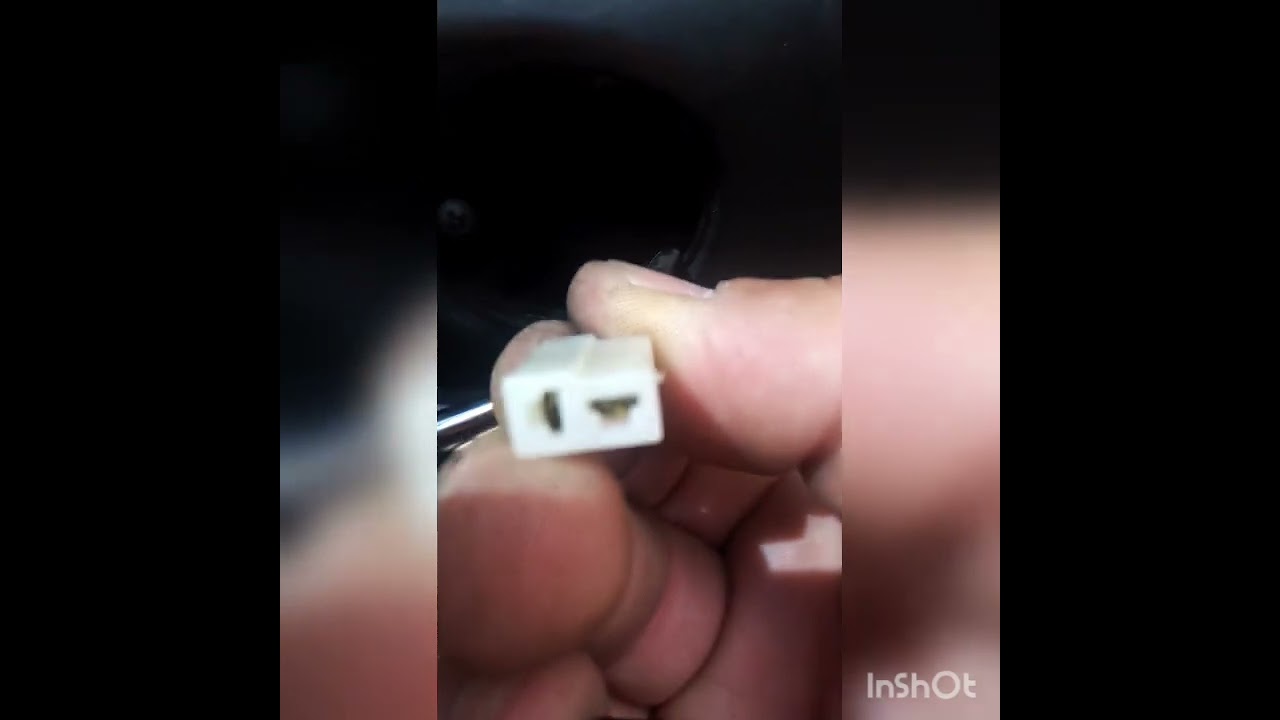 desarmado de panel de puerta Chevrolet Zafira 2002, reparación de ventanilla que se cae.