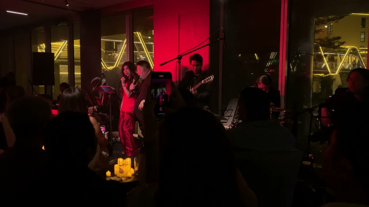 Cruisin’ w Nicole Laurel Asensio