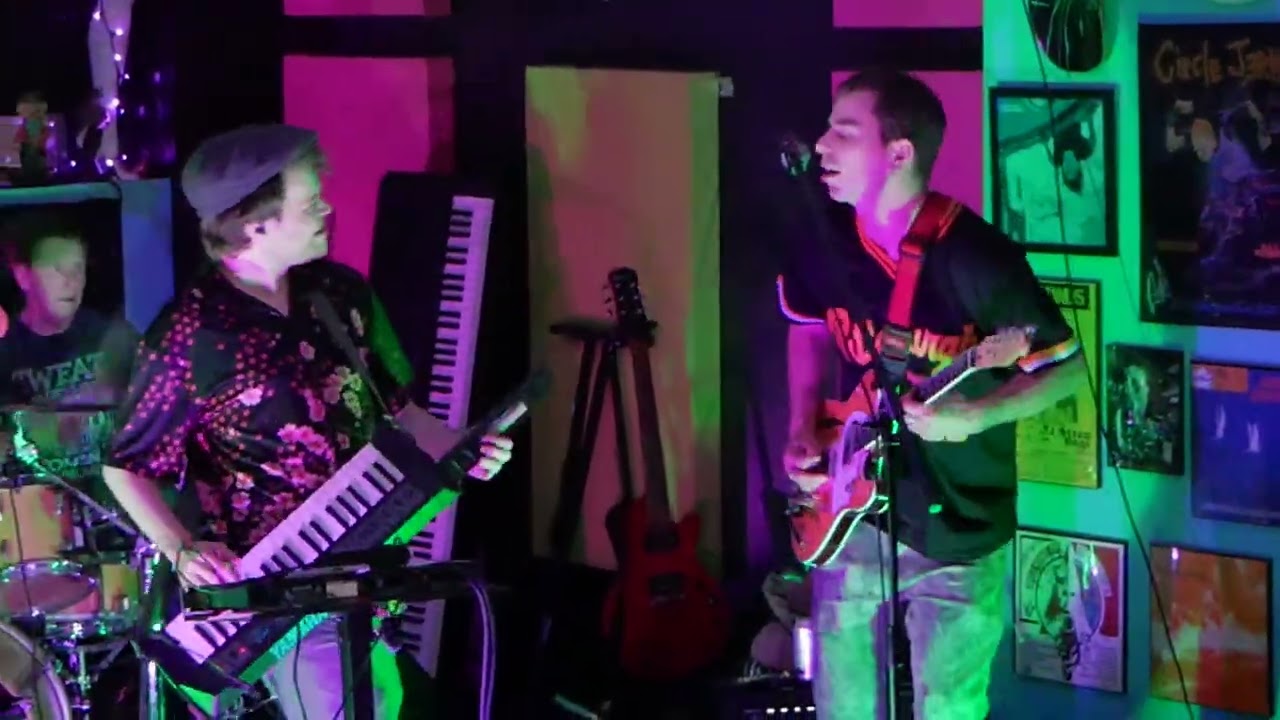 Velvet Fog live@Sk8bar KC 209 Westport Rd. Kansas City MO 2/17/26