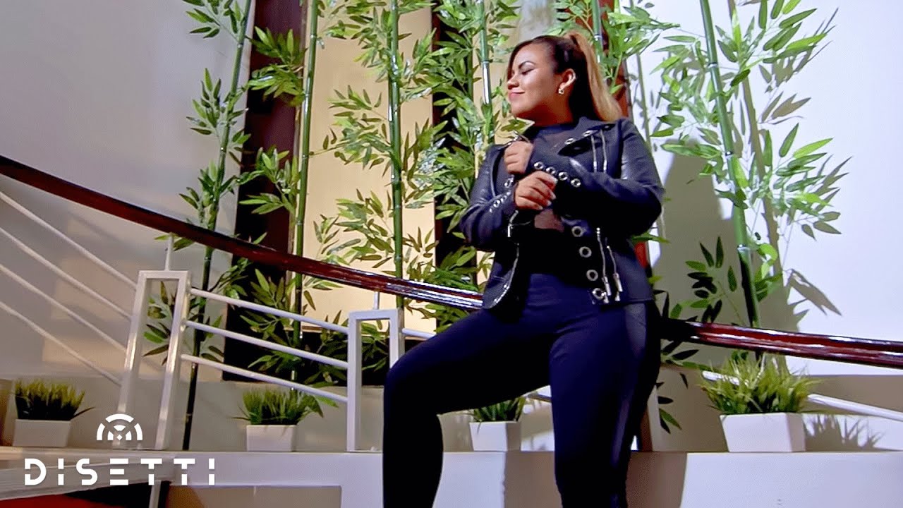 Camila Loman - Ruégame  (Video Oficial) | Musica Popular