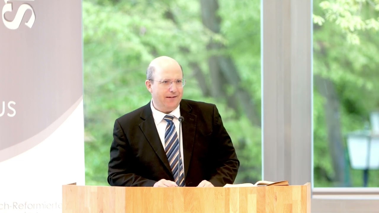Kleidung und Kopfbedeckung im Gottesdienst | Robert Kunstmann