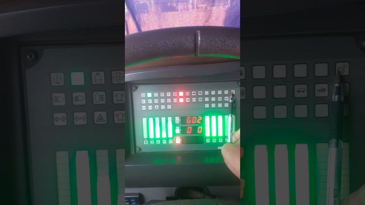 painel de instrumentos  do guindaste liebherr ltm1220