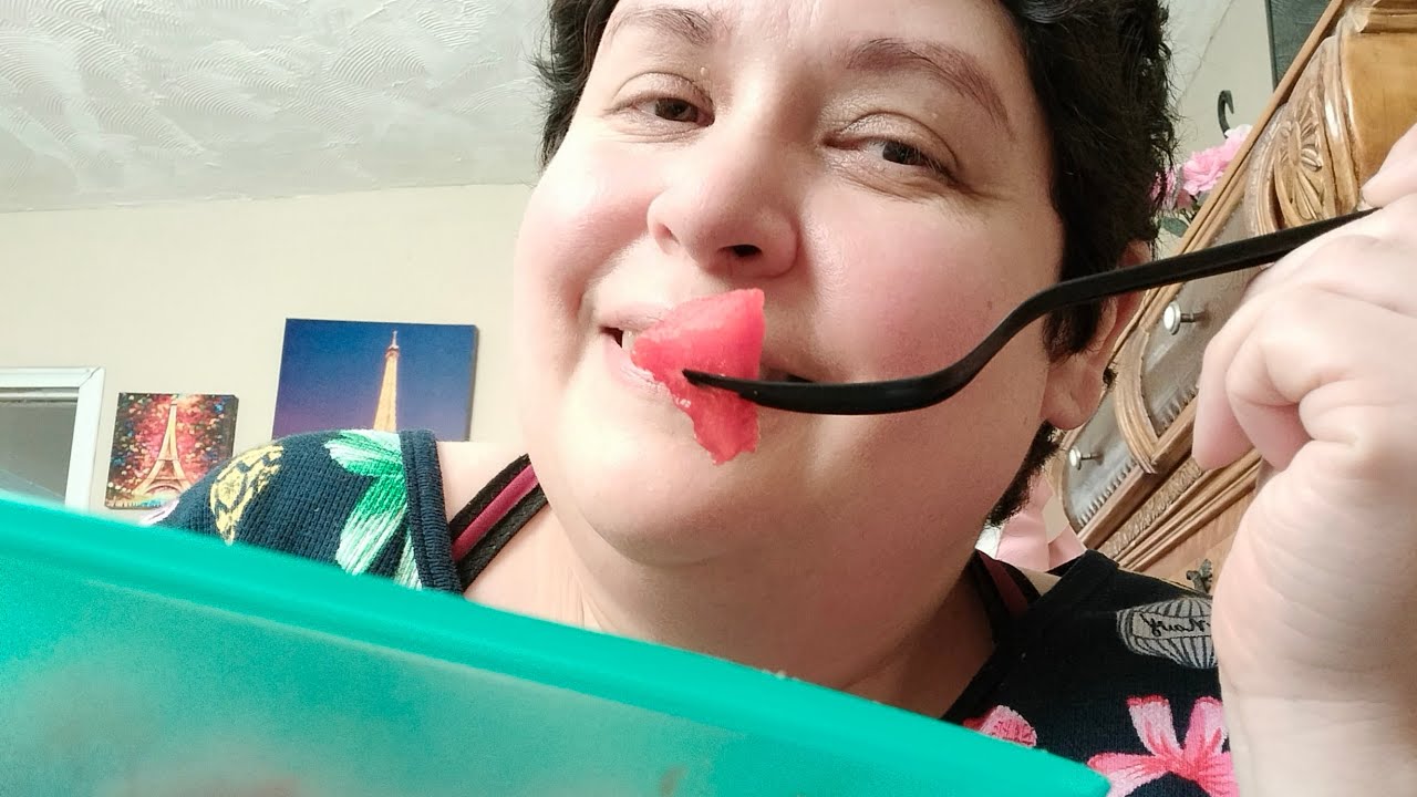 ASMR Comiendo sandía 🍉 , mango 🥭 , pepino 🥒 y chismesito 🤭