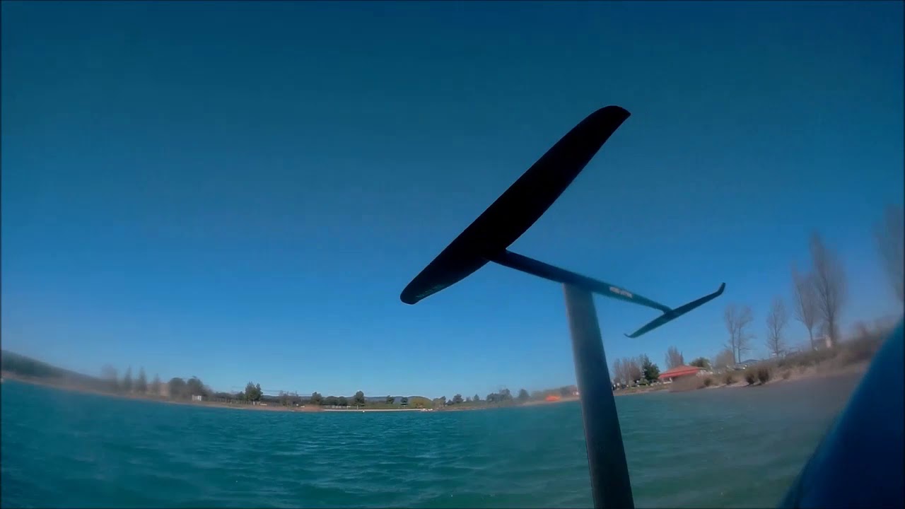 PWA - Session windfoil du 11 Mars - Zeeko Bullet 2020 - JP Foil 120