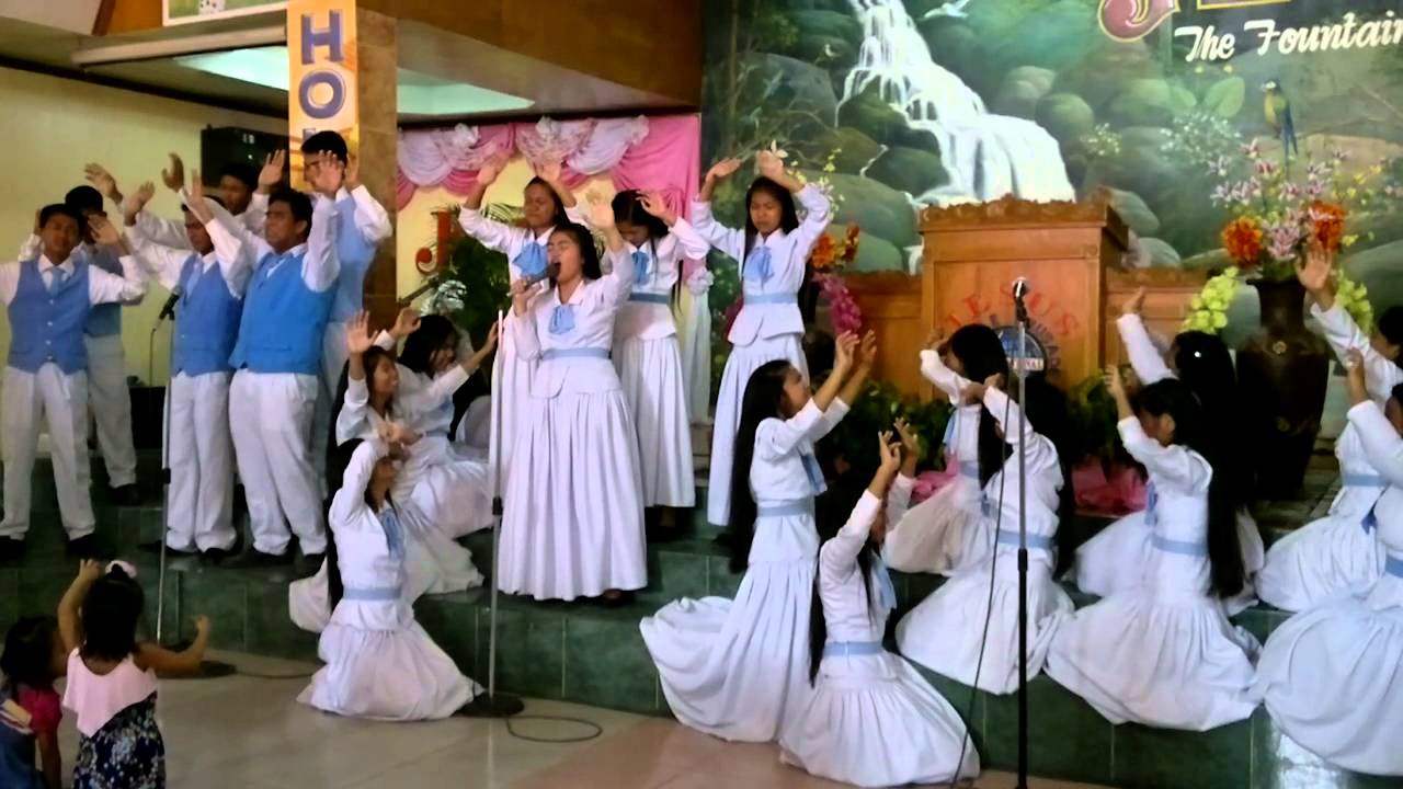 1-4-15 JMCIM Tuguegarao Holy Supper: Youth Choir-solemn