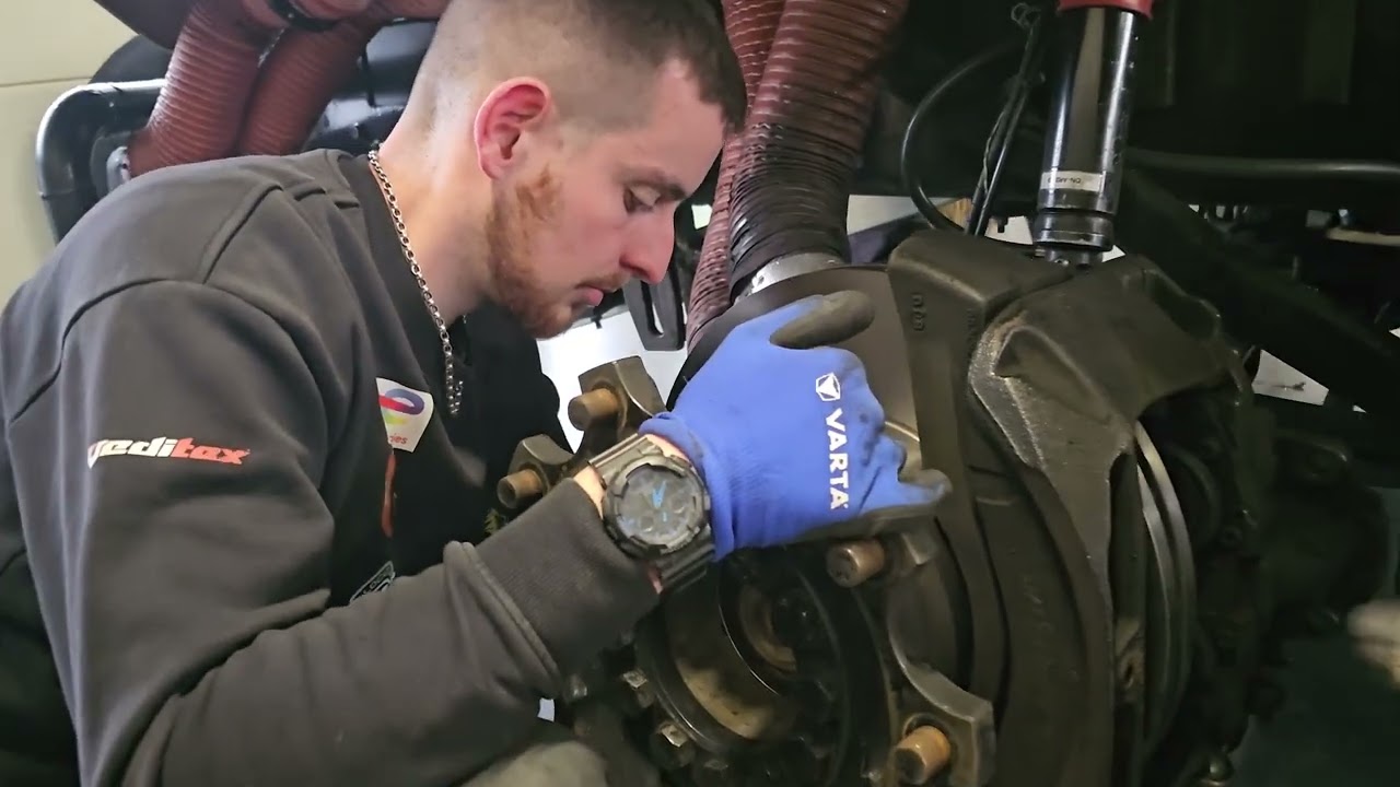 Essais Nogaro 2024 - Lion Truck Racing en immersion avec Jonathan André - ep 16