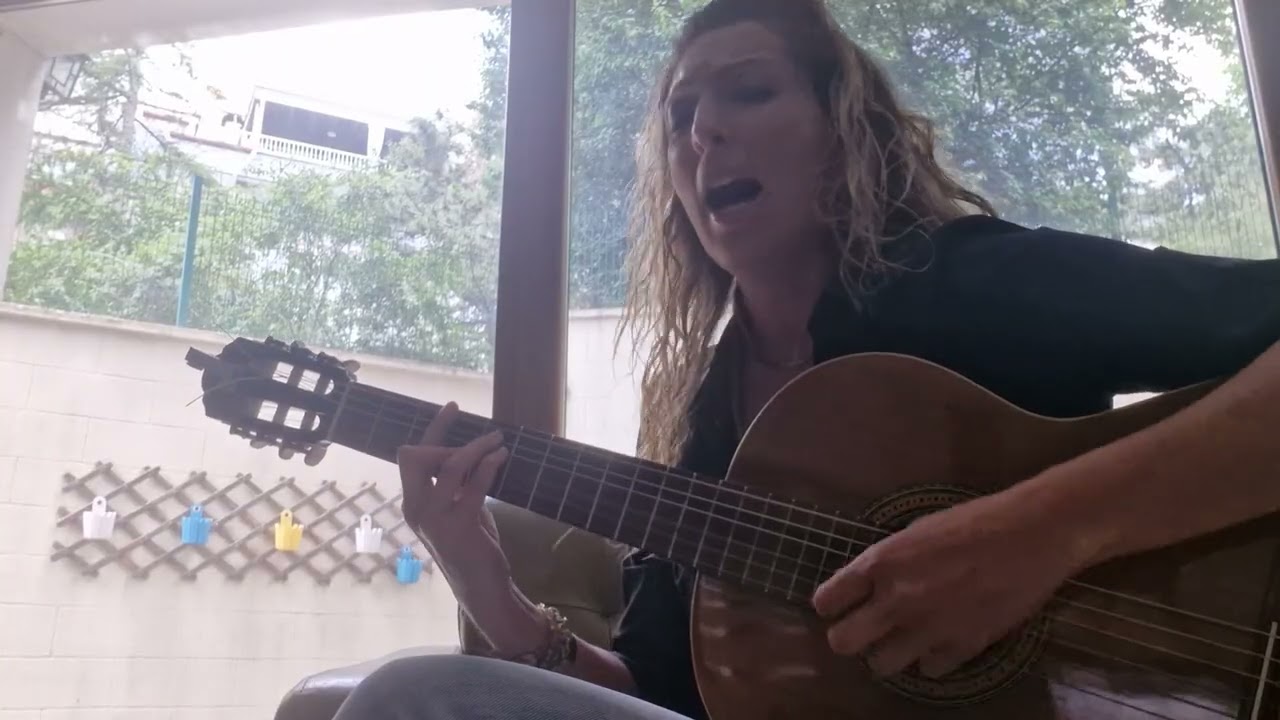 Zerrin Özer - Kıyamam  (gitar cover)