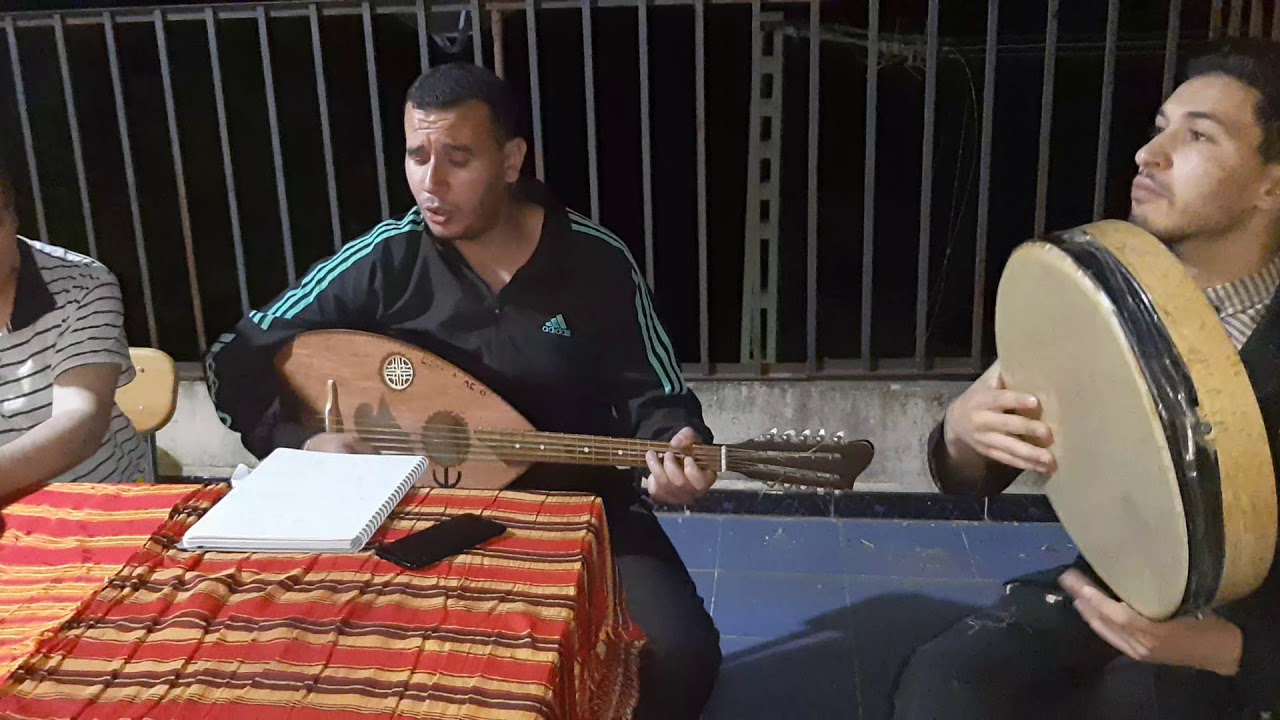 Sofiane Ait menguellet reprise d'une chanson traditionnelle kabyle 