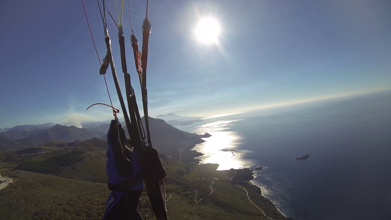 parapendio maratea#volare di fianco#statua#redentore#