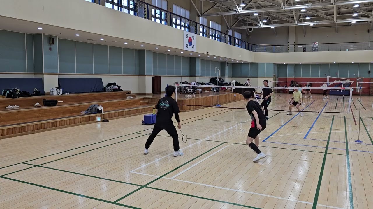 동욱상륜    종락춘구       2026년 2월 13일