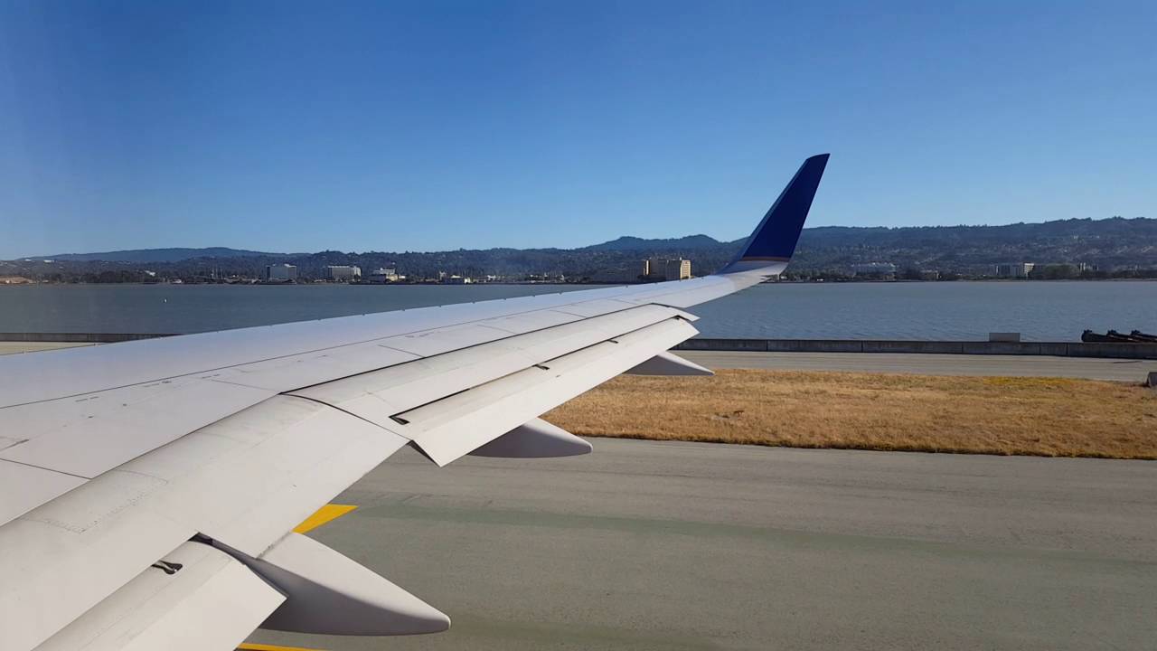 United 757 300 Takeoff from San Francisco (SFO)