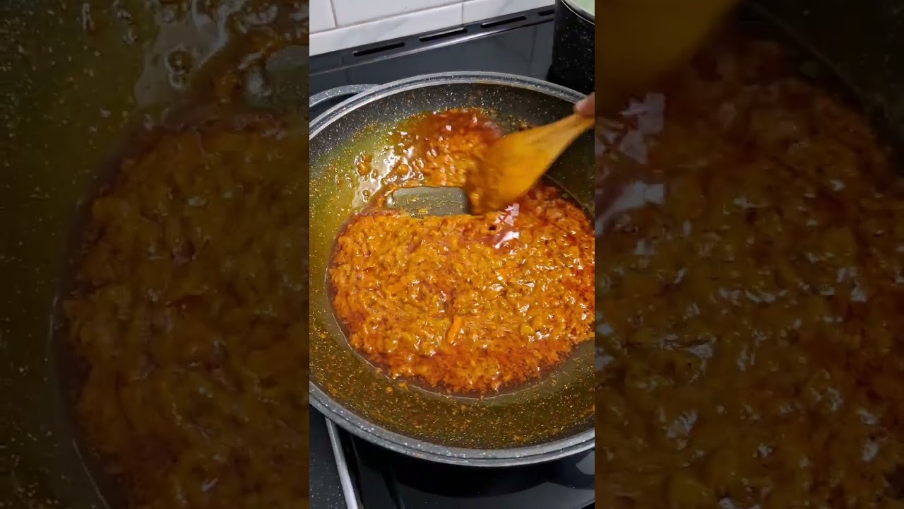 Curry prawns with spinach rice 