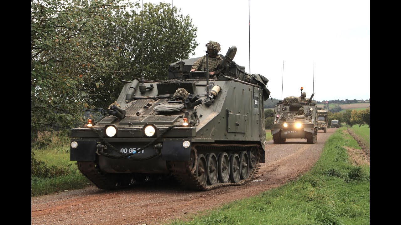 4K Royal Lancers Exercise Somme Lancer Manöver Teil 14 HQ Section moving in Barn HQ bezieht Scheune