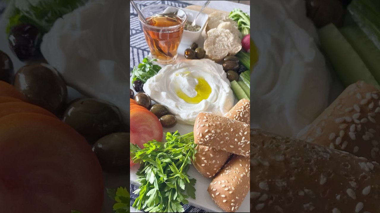 Lebanese breakfast ideas (Labneh with vegies) 