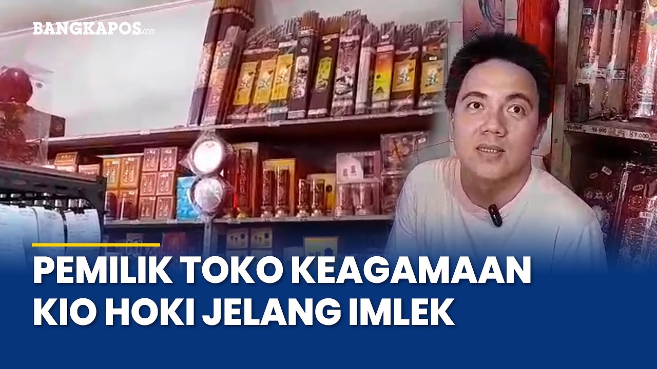 Menunggu Ramai yang Sebenarnya: Cerita Johan, Pemilik Toko Keagamaan Kio Hoki Jelang Imlek