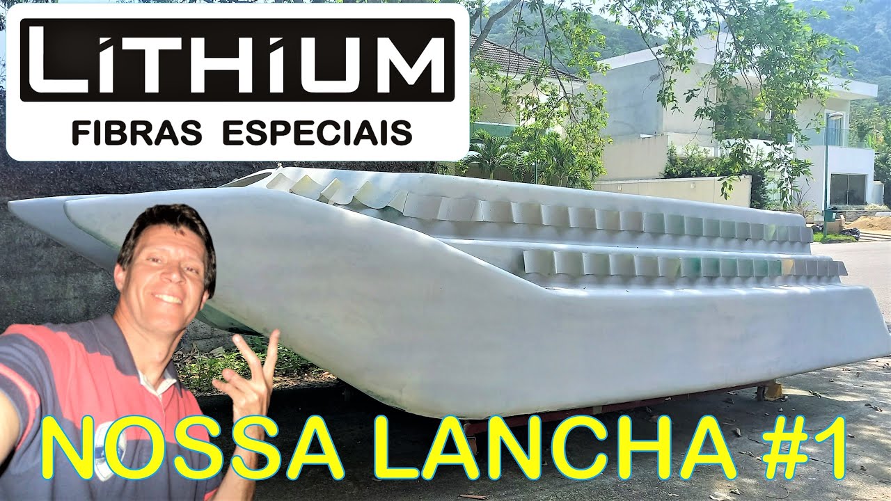 Fabricamos uma LANCHA catamarã  FIBRA / EPOXI / STYROFOAM, venha conhecer! Introducing our #1 boat.