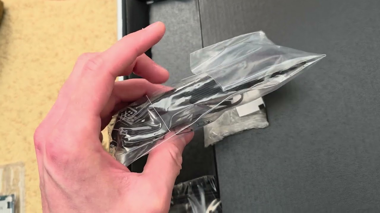 ASUS TUF GAMING B850M-PLUS WIFI РАСПАКОВКА/UNBOXING